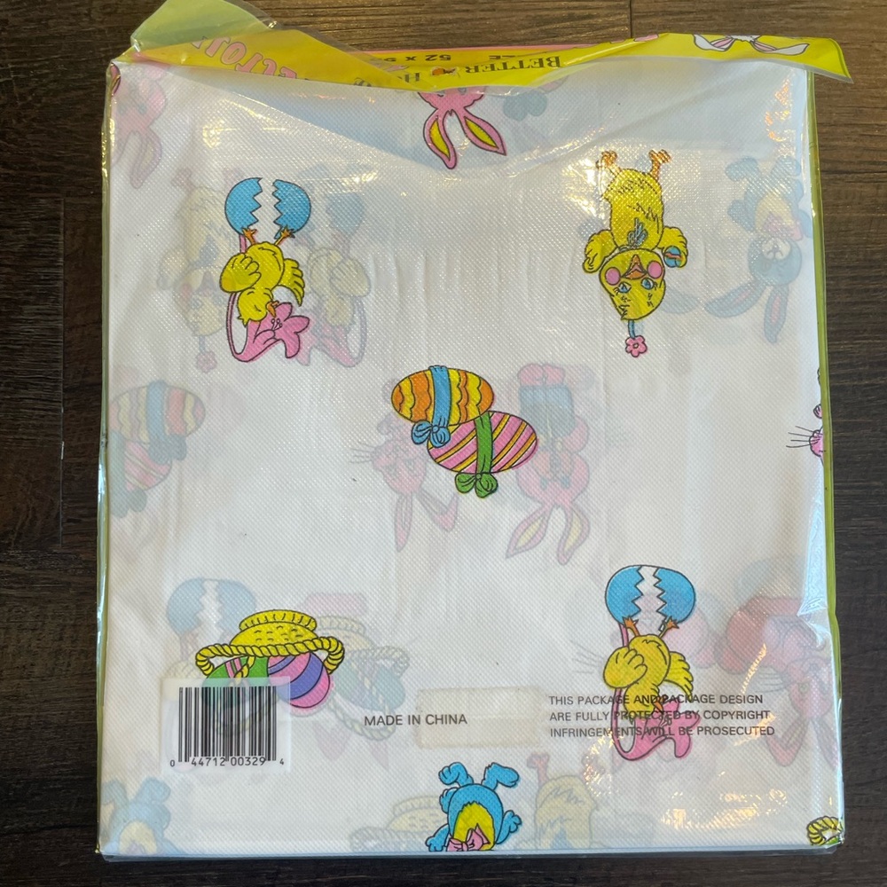 Vintage Plastic‎ Easter Tablecloth Chicks Bunnies Egg Floral 52x90 Retro New - Picture 3 of 4